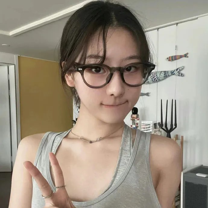 恐怖游泳馆